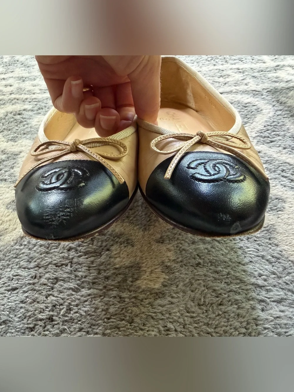 Chanel cap toe ballet flats 36.5 6.5 beige black